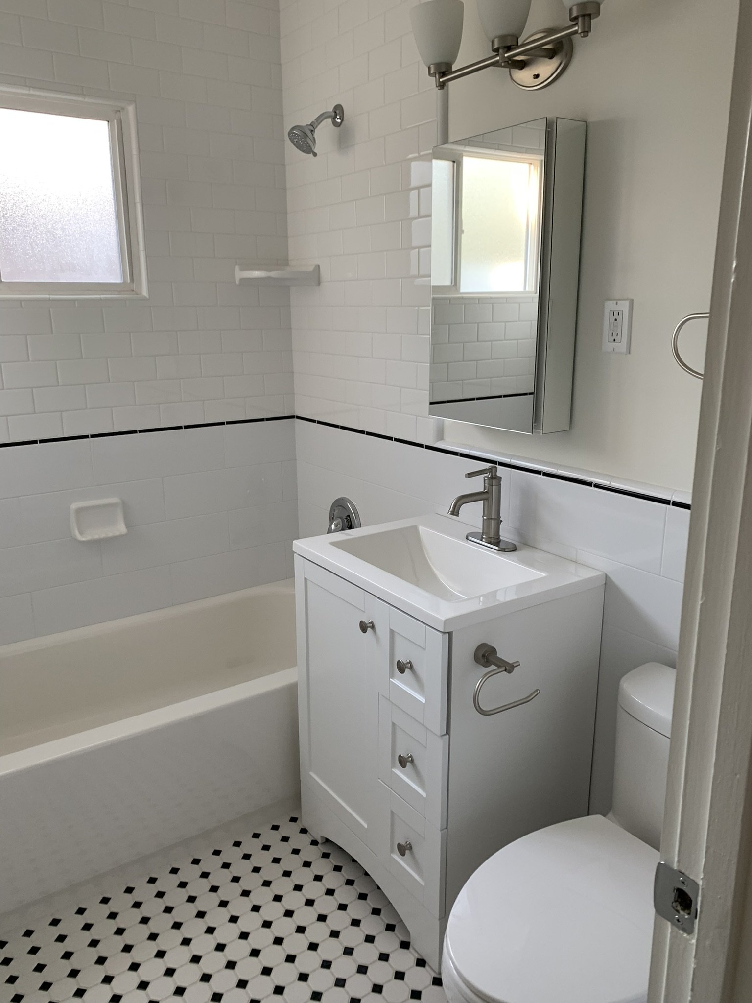 Bathroom, original unaltered photo